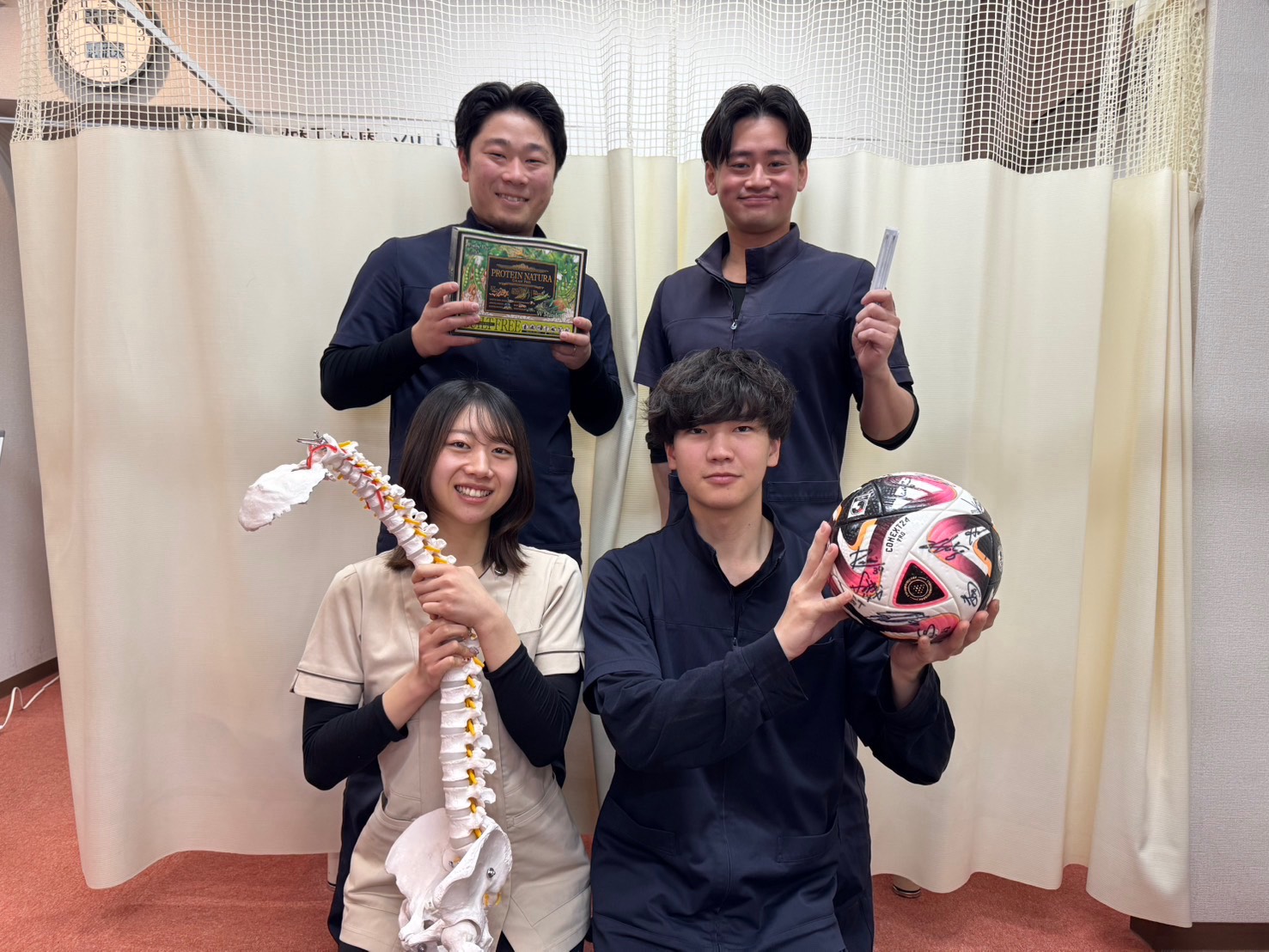 スタッフ集合写真